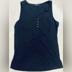 Doe & Rae black tank. Size Large.